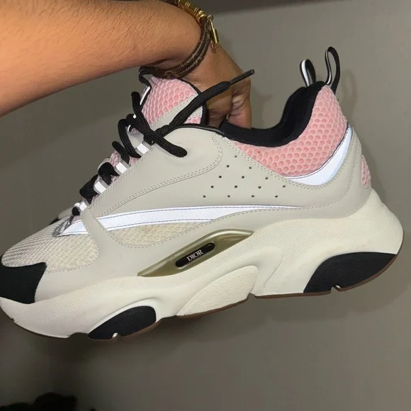 Puma Beige and Black Sneakers